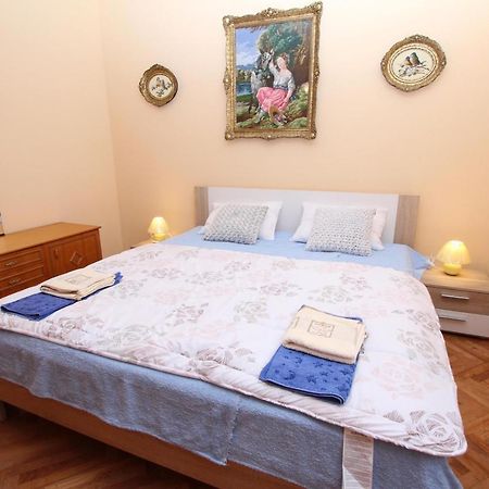 Apartment Oto Pula Ngoại thất bức ảnh
