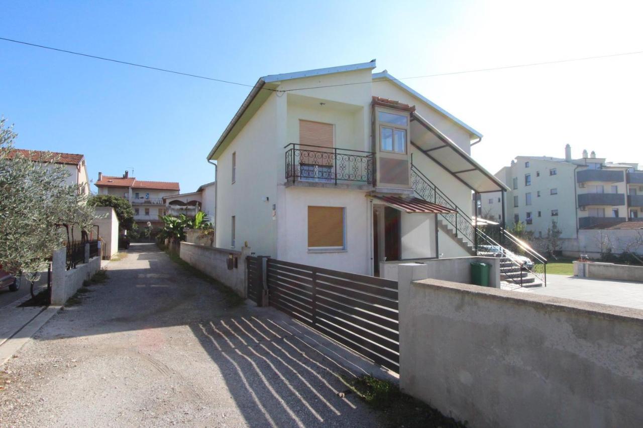Apartment Oto Pula Ngoại thất bức ảnh